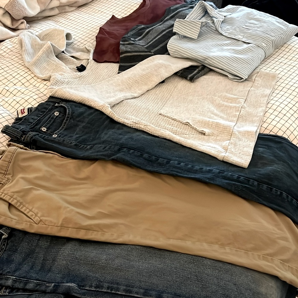 BOYS Size 8/10, 10, 10/12. Mixed Lot.